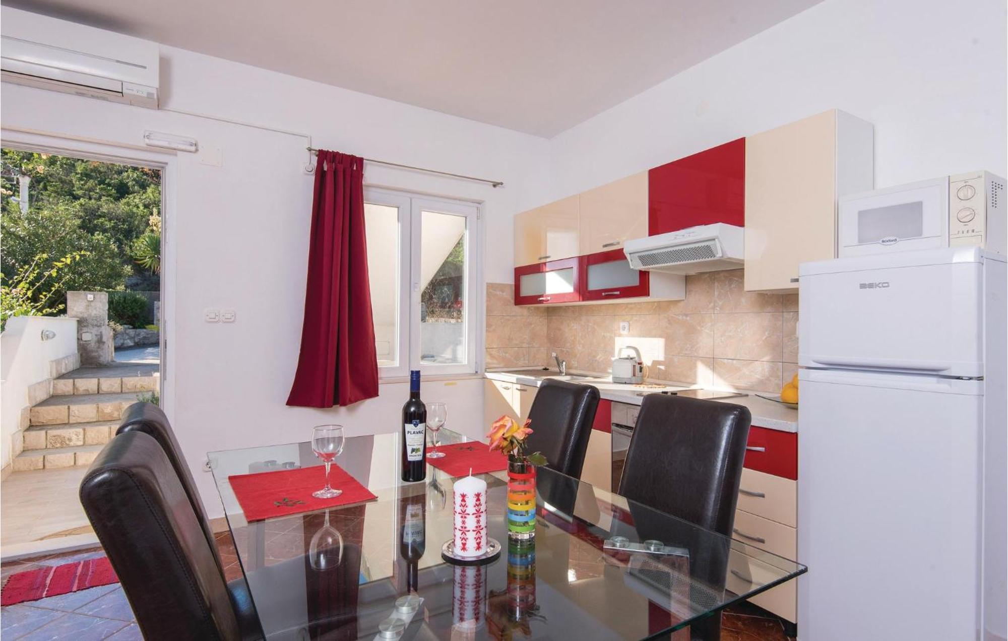 Gorgeous Apartment In Dubrava With Kitchen Kültér fotó